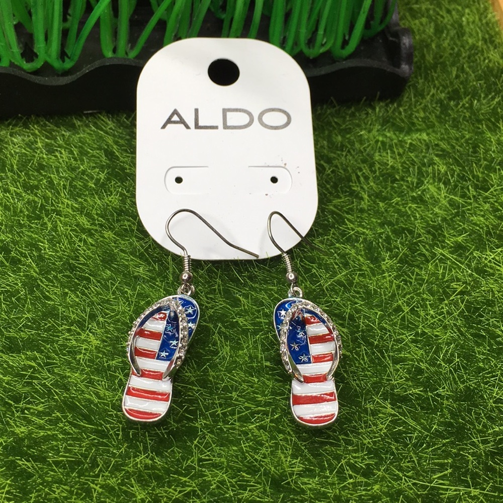 USA Flag Sandal Earrings - Picture 5 of 9